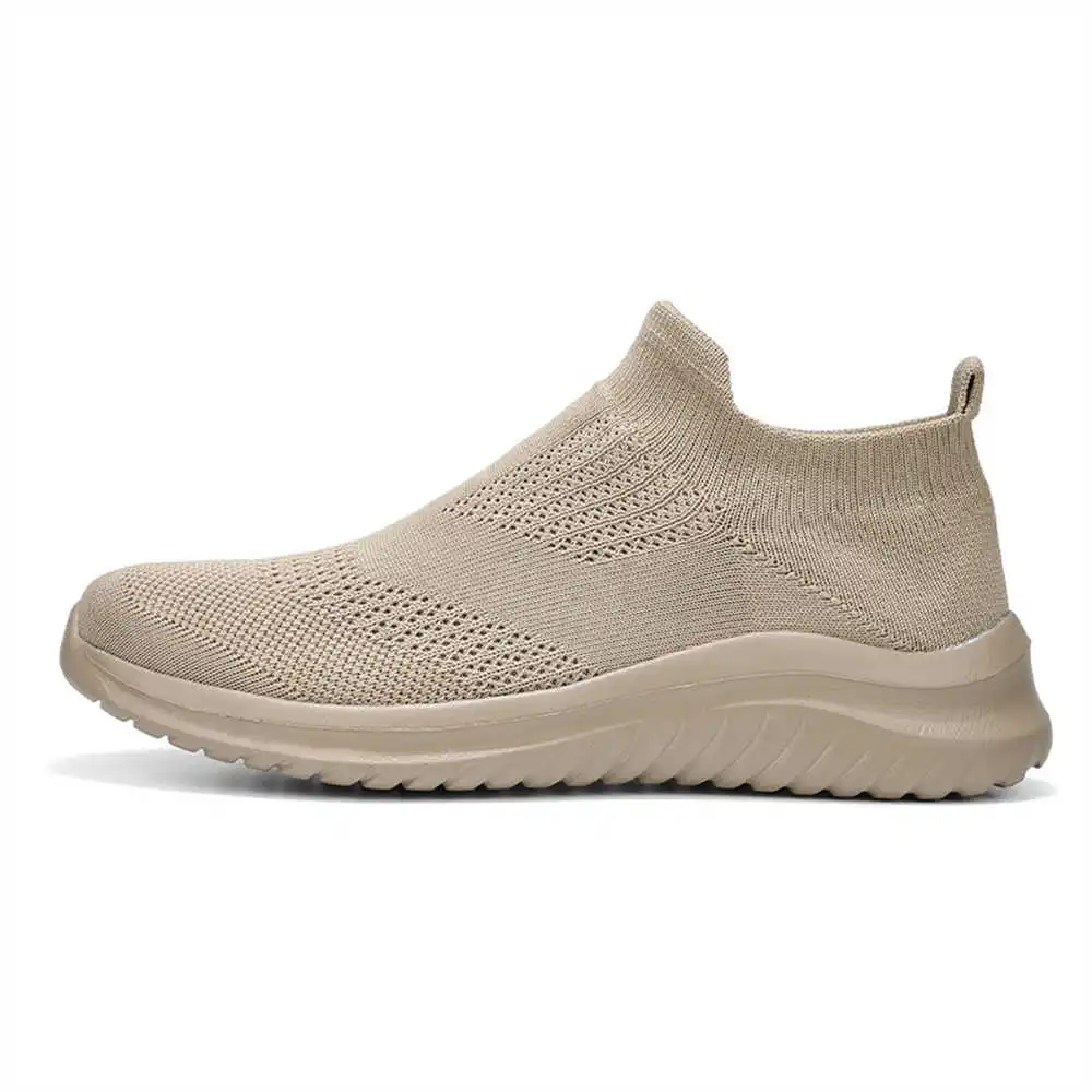 Beige Zachte Nieuwe Nieuwighei - Street Fashion For Short Guys recensie en prijs